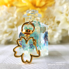 Load image into Gallery viewer, Anemo Bottle Genshin Oil Filled Charms